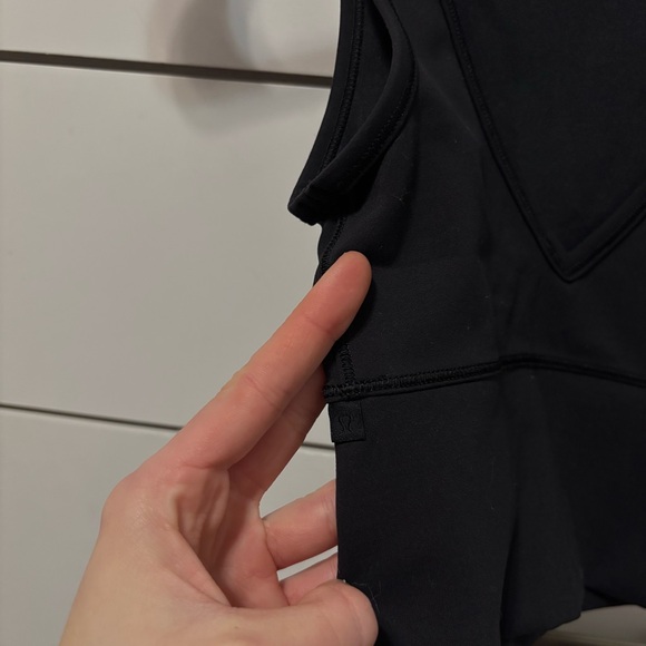 Lululemon Power Pivot Reversible Tank Top - Picture 5 of 5